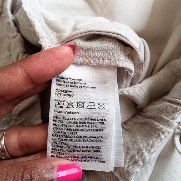 H&M Linen Blend Cream Cropped Pants - Picture 6 of 10